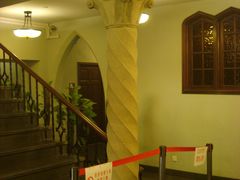 大堂南侧楼梯-沐恩堂