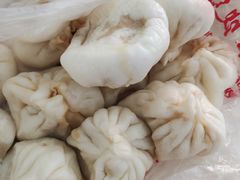 猪肉大葱包子-石饮红星包子(中山路店)