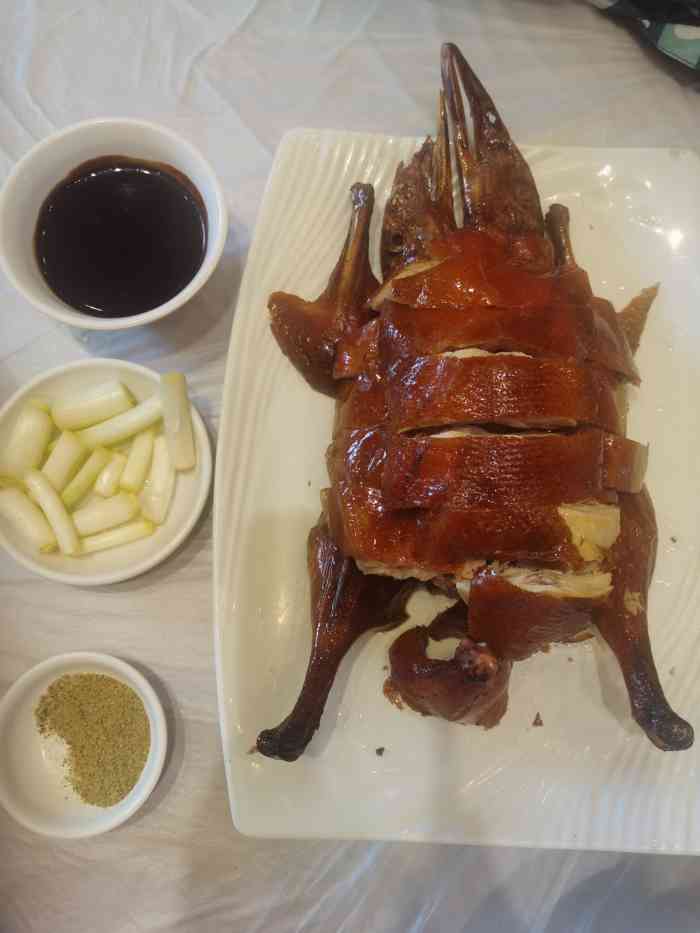 云南兰老鸭学成饭店宜良店