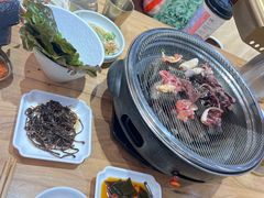 -青瓦餐厅·生鱼片·韩园烤肉(西塔店)