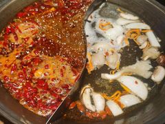 -四小区火锅·巷子里的重庆火锅(花照壁店)