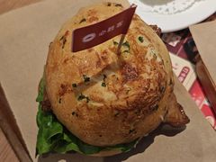 -必胜客(龙泉万达店)