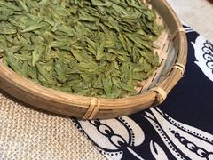 -绿茗茶庄(镇宁路店)