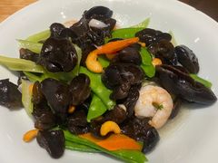 西芹百合炒虾仁木耳-荷花亭·湖北融合菜(十堰武商MALL店)