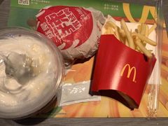 -麦当劳(光新乐购店)