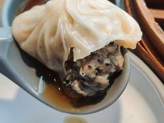 -馋三尺蟹粉小笼(人民广场店)