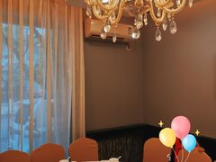 包厢-鸿运楼烤鸭店(天桥店)
