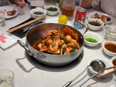 -七欣天香辣蟹火锅(闵行浦江欢乐颂店)