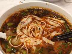 -德元兰州纯汤牛肉面(龙阳路店)