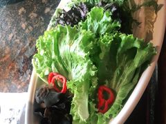-老牌坊云南鱼豆花火锅(哈西万达店)