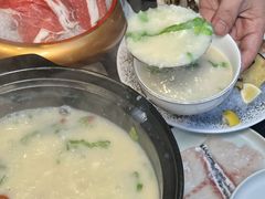 -牛牛和牛海鲜粥底火锅(长虹国际城店)