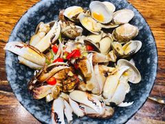 -八月美食小馆(银泰城总店)
