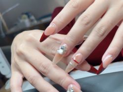 -UGIRL有个美甲