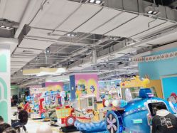 -利奥梦幻主题乐园(爱琴海购物公园店)