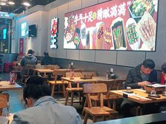 大堂-聚点串吧·北京烧烤(公益西桥店)