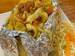 -两兄弟Song Pee Nong(2号店)