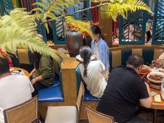 -黄泥岗·地道湖北菜(奥特莱斯店)