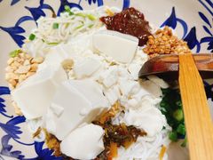 -蜗牛小馆醉乡民谣云南菜(惠新西里店)