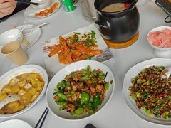 -洈水谣 · 地道荆州松滋菜(菱角湖公园店)