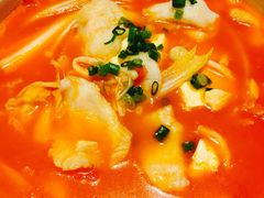 -渝是乎酸菜鱼(龙旗购物中心店)