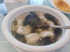 -沪华海鲜大酒楼(南汇店)