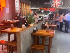 -李犟大爆鳝面·手工蟹黄包(湖滨西湖店)