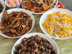 -丹水桥地锅鱼·翘嘴鲌·地方特色全鱼宴(丹江口大坝店)