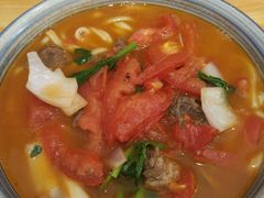 至尊鲜茄牛肉面-陈八两面家(华孚写字楼店)