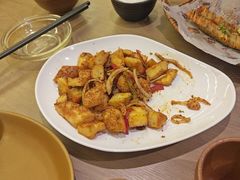 -耶里夏丽·新疆菜·28年喀什老馆(田林东路店)