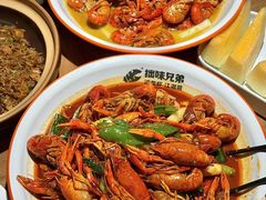 -拙味兄弟·活龙虾·旗舰店(环城西路店)