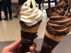 85%浓醇黑巧克力片100克-GODIVA(久光百货店)