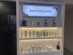 -JNK皮肤管理中心