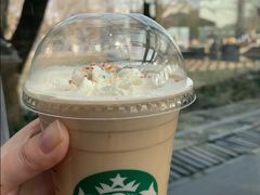 千年不变的拿铁-星巴克(西湖天地店)