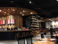 大堂-星巴克臻选(长沙运达中央广场店)