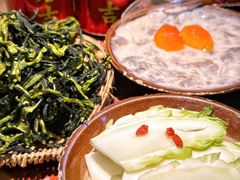 -赵美丽·重庆社区火锅·直营店(火车东站·中豪国际店)