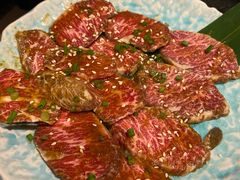 -山川小町·极番烧肉(新地假日广场店)