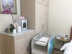 -莉泽月子中心(凯旋江景店)