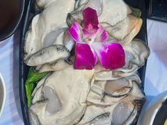 -鲜入围煮花胶鸡海鲜火锅