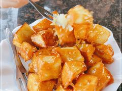 -侯臣咖啡文化村