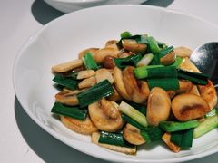 -新荣记(BFC外滩金融中心店)