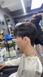 -藤野造型专业烫染接发