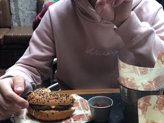 -FAT COW(虹梅路店)