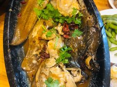 -老东镇啤酒屋海鲜加工·蒸汽海鲜·海鲜烧烤(台东店)