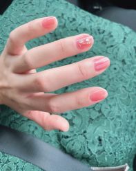 -U+nail优加专业美甲美睫