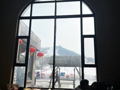 -庙香山滑雪场