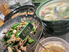 -费大厨辣椒炒肉(黄兴中心广场店)