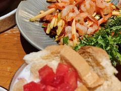 -老滇山寨•云南特色菜•地方菜•民族风情歌舞表演(金碧店)