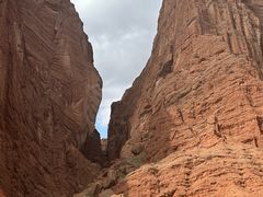 -天山神秘大峡谷