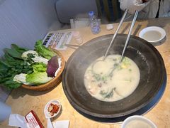 -陈大锅·岳阳鱼馆·地道岳阳菜(美食街店)