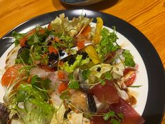 -晶吉·居酒屋·烧鸟·海胆(民主广场店)